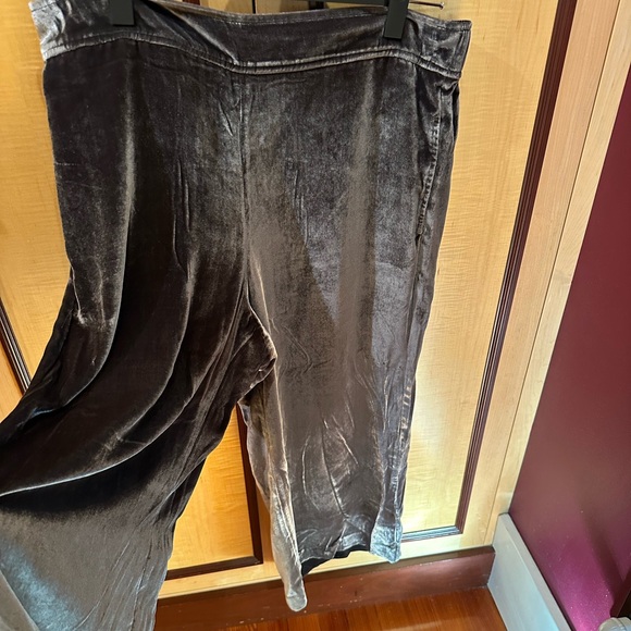 Madewell full length wide grey velvet pants. So comfy - Picture 1 of 5